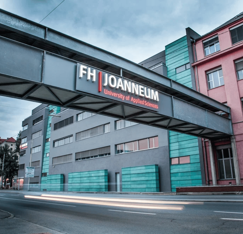 Gebäude der FH JOANNEUM University of Applied Sciences vorgestellt in einer Fallstudie zum Studo Newsroom
